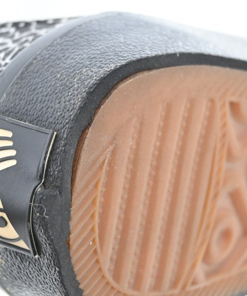 LAST RESORT AB รองเท้าผ้าใบ