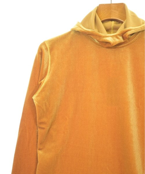 SIMONE WILD เสื้อยืด/เสื้อท็อปส์