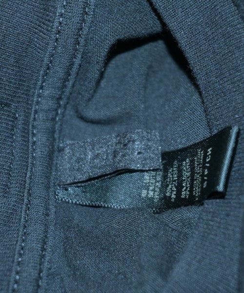 SKIMS เสื้อยืด/เสื้อท็อปส์