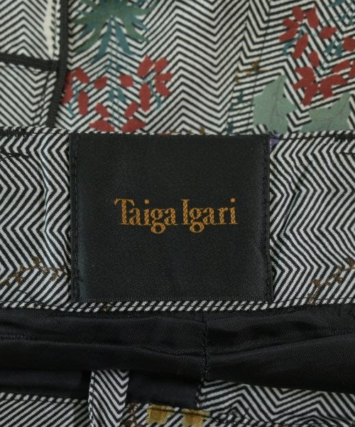 Taiga Igari กางเกง อื่น