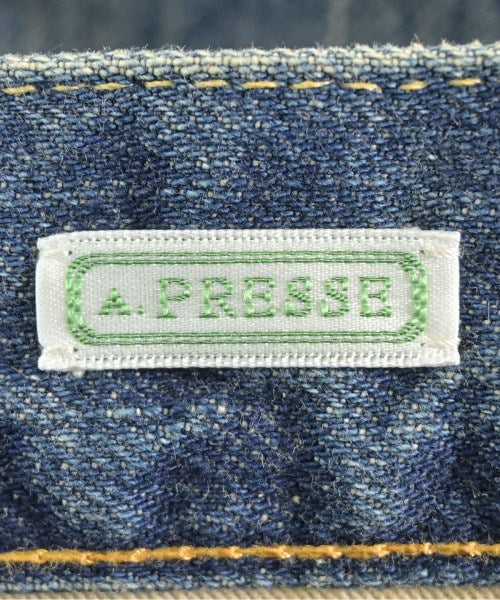 A.PRESSE ยีนส์