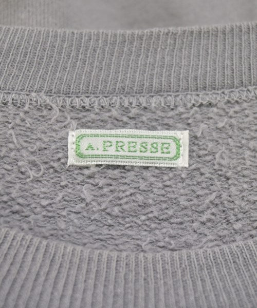 A.PRESSE เสื้อสเวตเตอร์