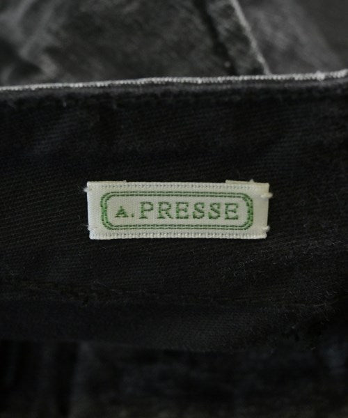 A.PRESSE กางเกง อื่น