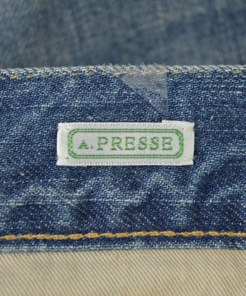 A.PRESSE ยีนส์