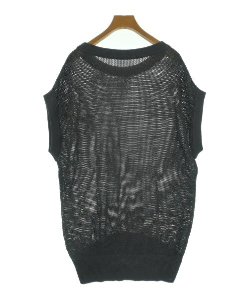 DRESS HERSELF เสื้อกั๊ก