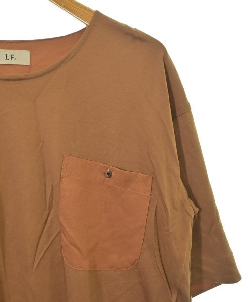 LF เสื้อยืด/เสื้อท็อปส์