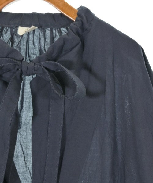 MARU TO เสื้อสตรี