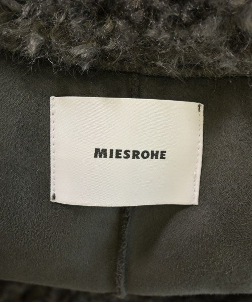 MIESROHE แจ็คเก็ตเบลาส์ อื่น