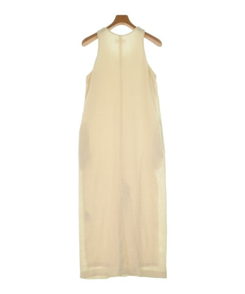 MIESROHE ชุดเดรส