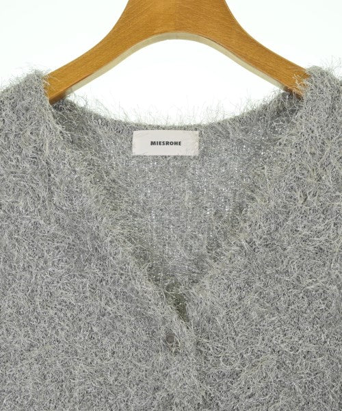 MIESROHE เสื้อแขนกุด
