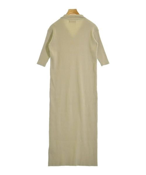 NEUNA ชุดเดรส