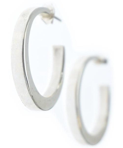 Nina&Jules เจาะ