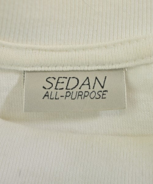 SEDAN ALL-PURPOSE เสื้อยืด/เสื้อท็อปส์
