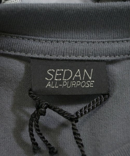 SEDAN ALL-PURPOSE เสื้อยืด/เสื้อท็อปส์