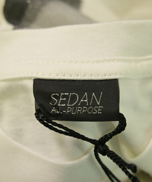 SEDAN ALL-PURPOSE เสื้อยืด/เสื้อท็อปส์