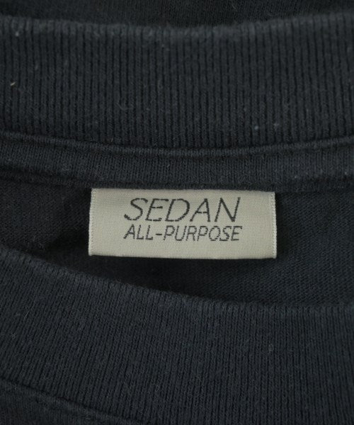 SEDAN ALL-PURPOSE เสื้อยืด/เสื้อท็อปส์