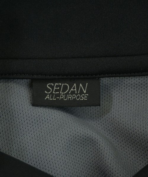 SEDAN ALL-PURPOSE เสื้อยืด/เสื้อท็อปส์