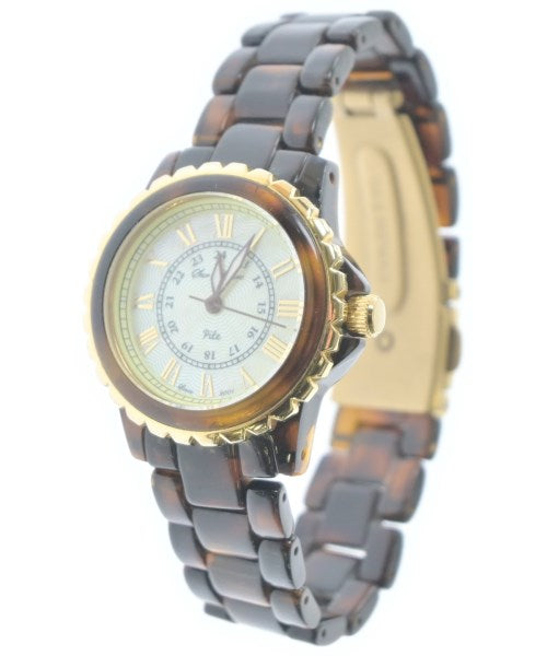 Sur Mesure นาฬิกา