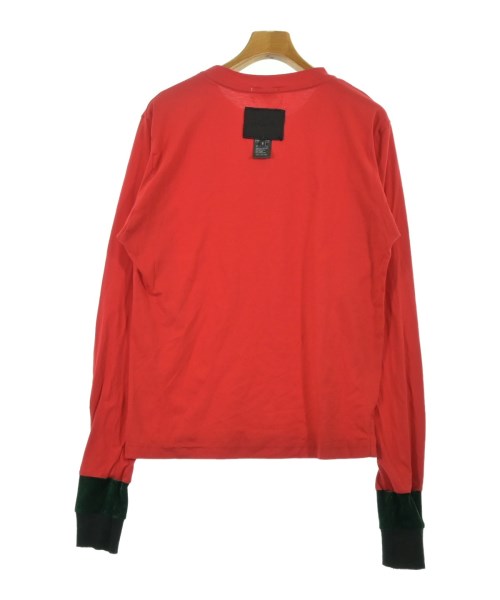 BASSCOUTUR เสื้อยืด/เสื้อท็อปส์