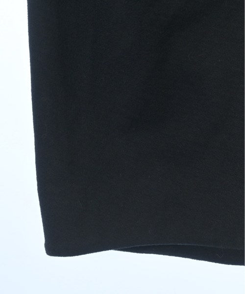 DION LEE กระโปรงยาวถึงเข่า
