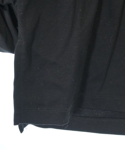 etre relie เสื้อยืด/เสื้อท็อปส์