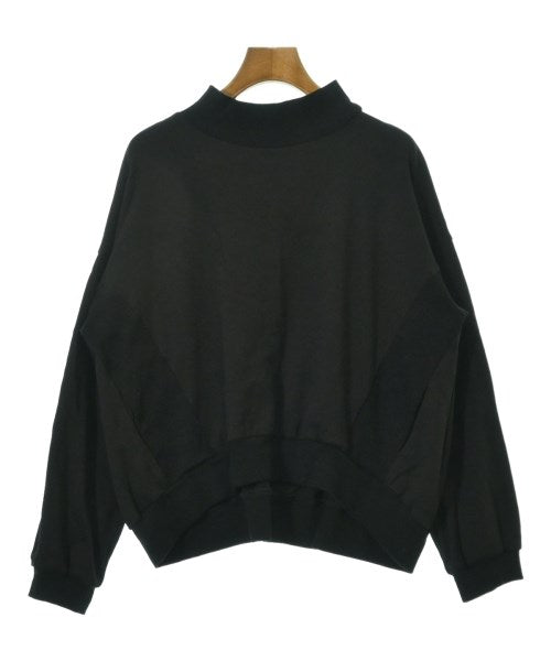 etre relie เสื้อยืด/เสื้อท็อปส์