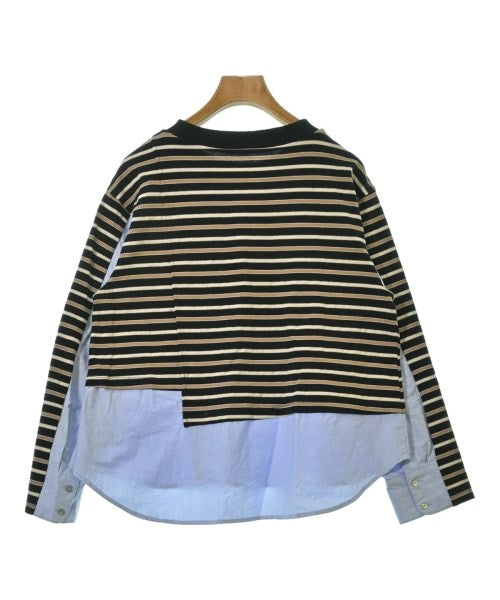 etre relie เสื้อยืด/เสื้อท็อปส์