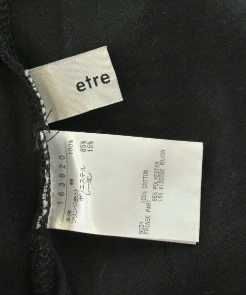 etre relie เสื้อยืด/เสื้อท็อปส์