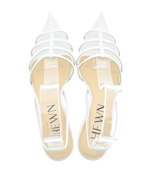 HEWN รองเท้าแตะ