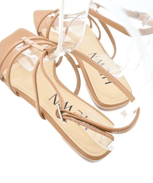 HEWN รองเท้าแตะ