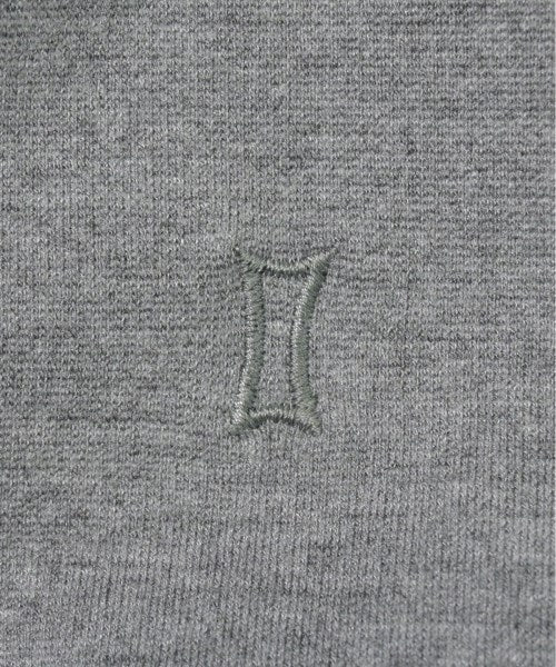 KIT AND ACE เสื้อยืด/เสื้อท็อปส์