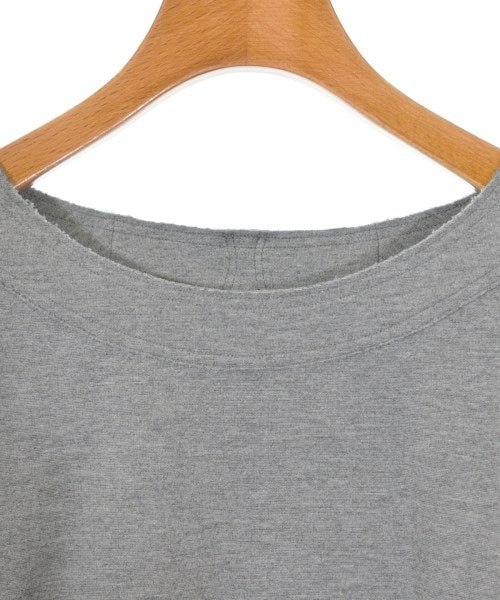 KIT AND ACE เสื้อยืด/เสื้อท็อปส์