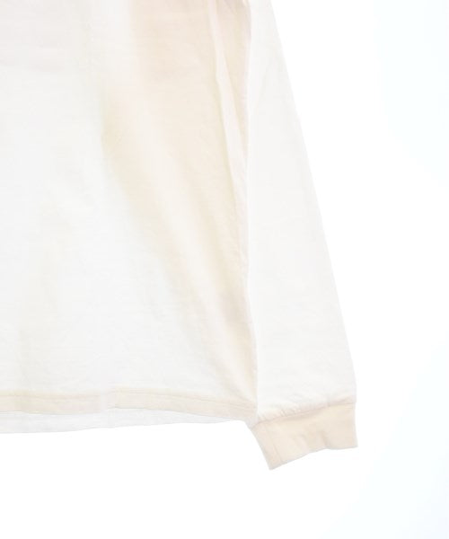 PROTAGONISTA เสื้อยืด/เสื้อท็อปส์