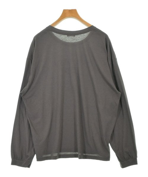 PROTAGONISTA เสื้อยืด/เสื้อท็อปส์