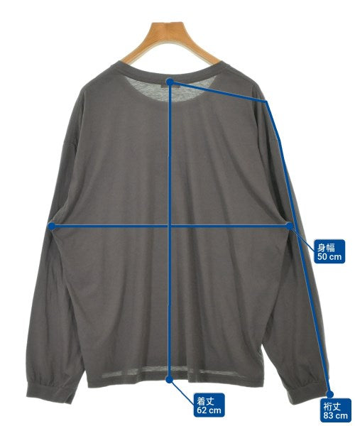 PROTAGONISTA เสื้อยืด/เสื้อท็อปส์