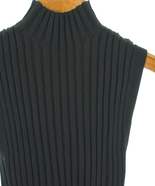 anuans เสื้อแขนกุด