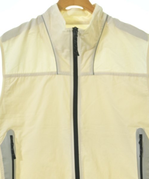 Iasof แจ็คเก็ตเบลาส์ อื่น