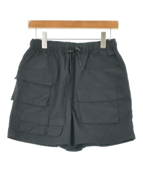 LAGUA GEM กางเกงขาสั้น