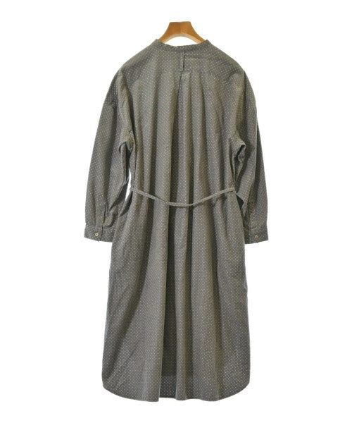 Madu Fabrica เดรสที่เป็นเสื้อเชิ้ตตัวยาว