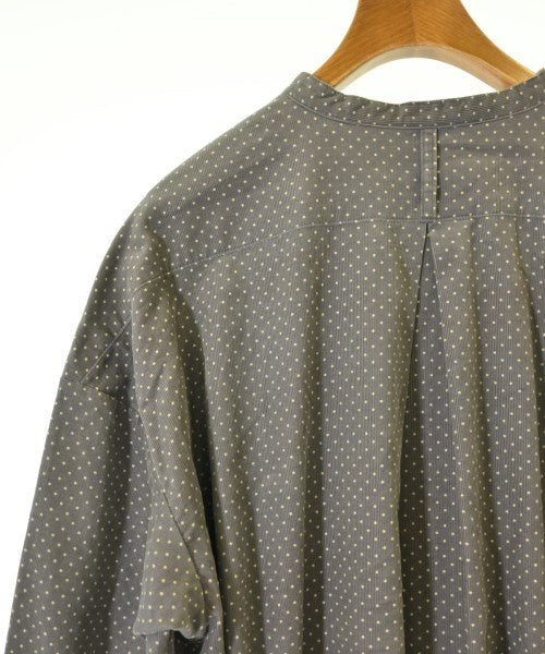 Madu Fabrica เดรสที่เป็นเสื้อเชิ้ตตัวยาว