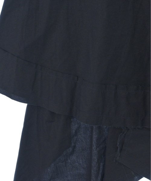 NICHOLAS กระโปรงยาวถึงเข่า