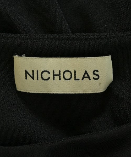 NICHOLAS เสื้อสตรี