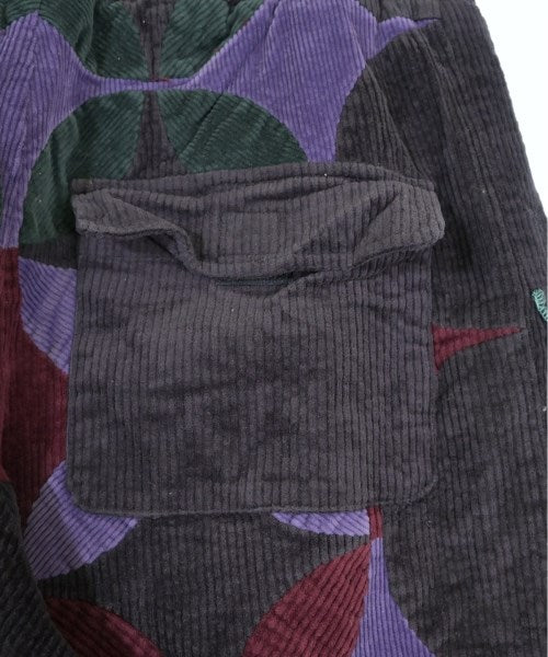 ROUND TWO กางเกงขาสั้น