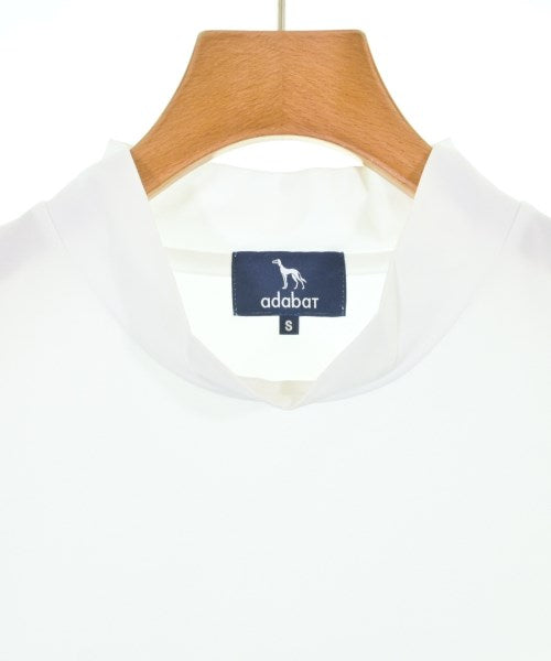adabat เสื้อยืด/เสื้อท็อปส์