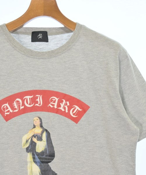 ANTIART เสื้อยืด/เสื้อท็อปส์