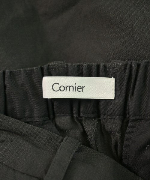 Cornier กางเกง อื่น