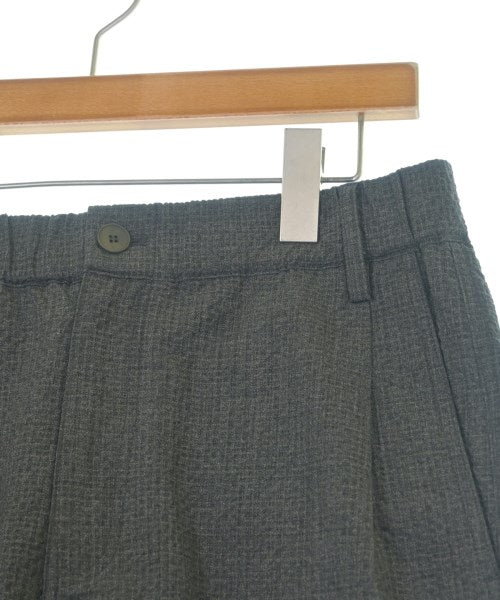 DAN NONG กางเกงขาสั้น