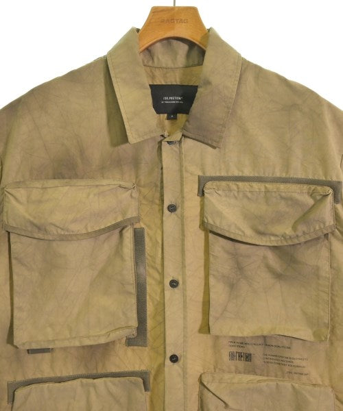 ISO.POETISM เสื้อลำลอง