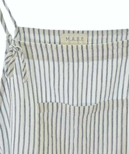 M.A.B.E. ชุดเอี๊ยม/เสื้อคลุมหลวมๆ/จั๊มสูท