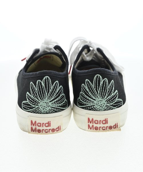 Mardi Mercredi รองเท้าผ้าใบ